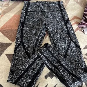 Lululemon speed up tight